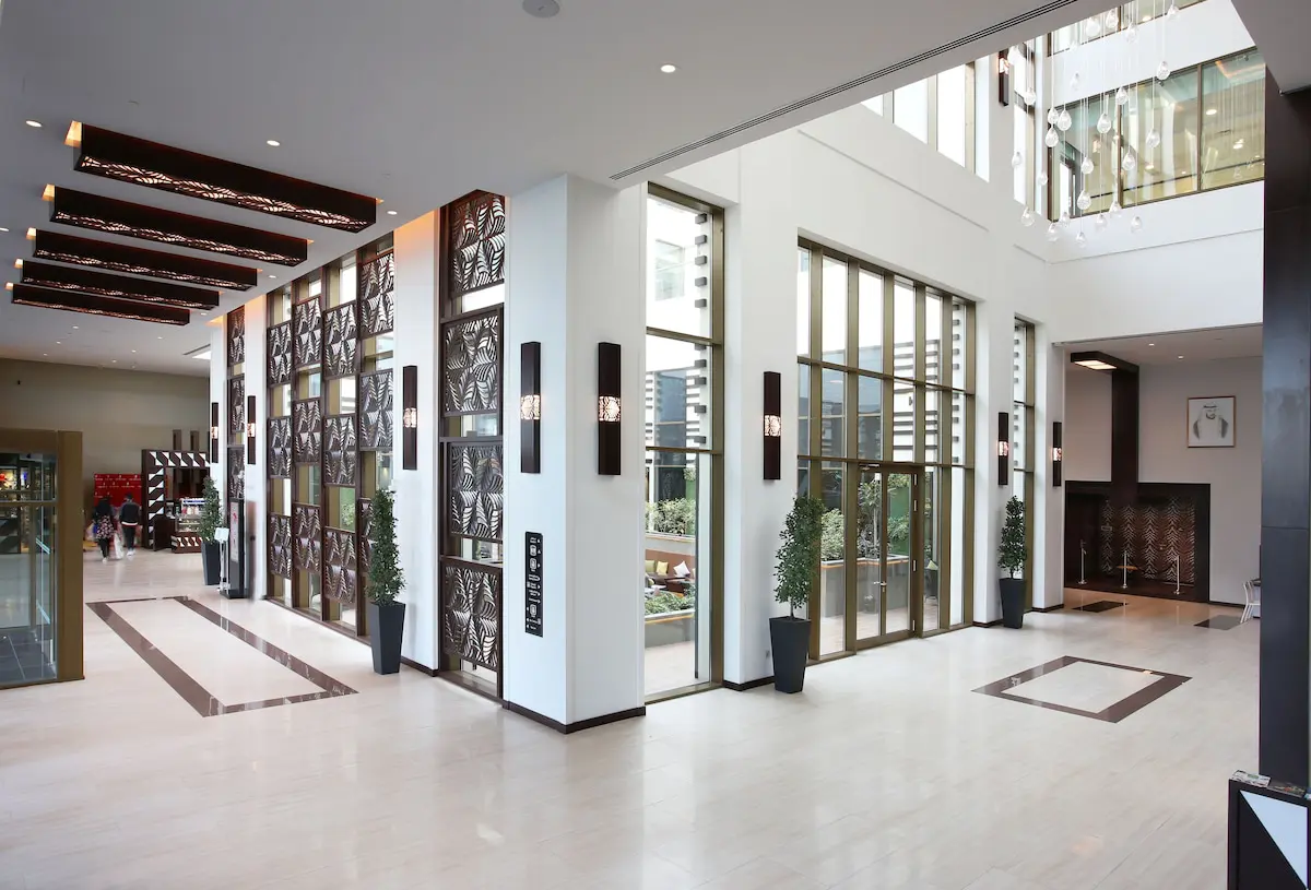 هتل متروپلیتن دبی